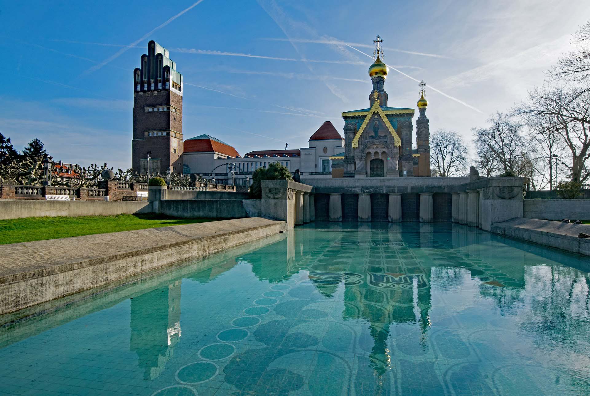 Mathildenhöhe Darmstadt - www.mainfreiraum.de - Main Freiraum Immobilien Logo – Ihr Immobilienmakler in der Rhein-Main-Region - Spezialisierter Immobilienmakler für Darmstadt, Frankfurt am Main und die Bergstraße.